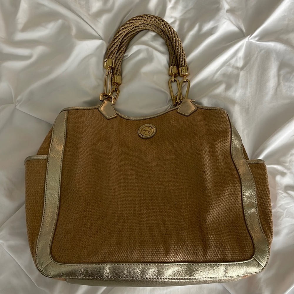 Tory Burch summer purse!